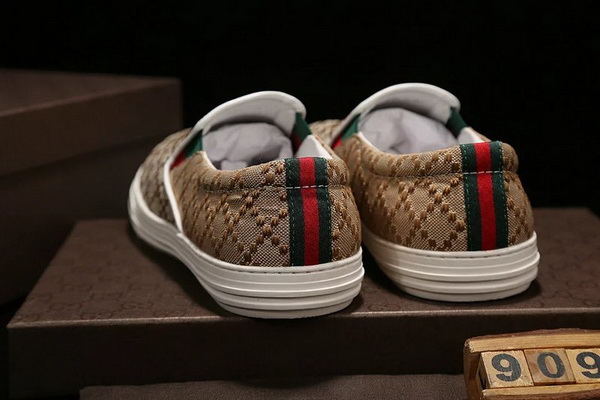 Gucci Men Loafers_038